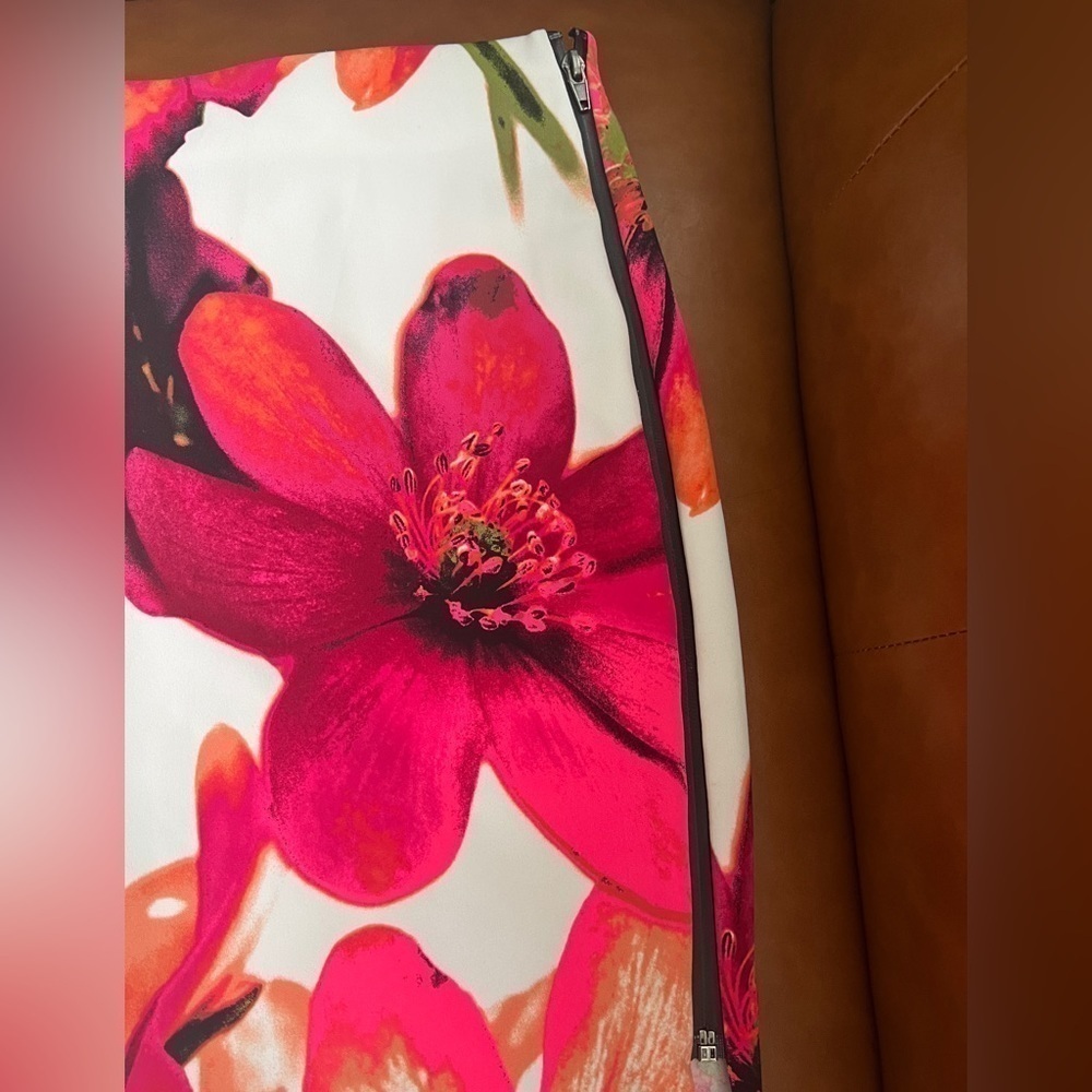 Worthington Women’s Midi Straight Pencil Vibrant Multicolored Floral Skirt 10P - Picture 8 of 11